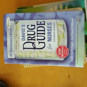 Davis's Drug Guide for nurses 11th edition NEW